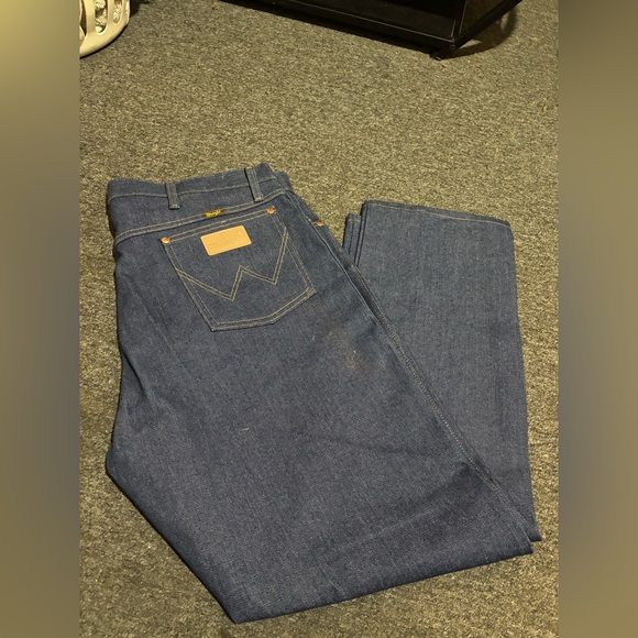 Wrangler Blue Bootcut Jeans with Rigid Denim - NWOT - Picture 3 of 12